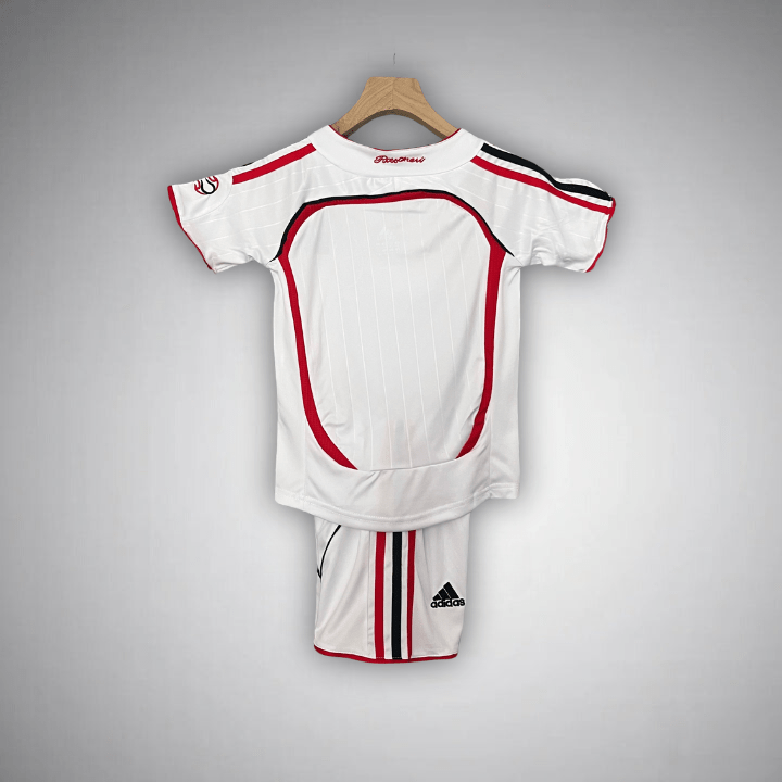 AC MILAN 2006/07 JUNIOR RETRO