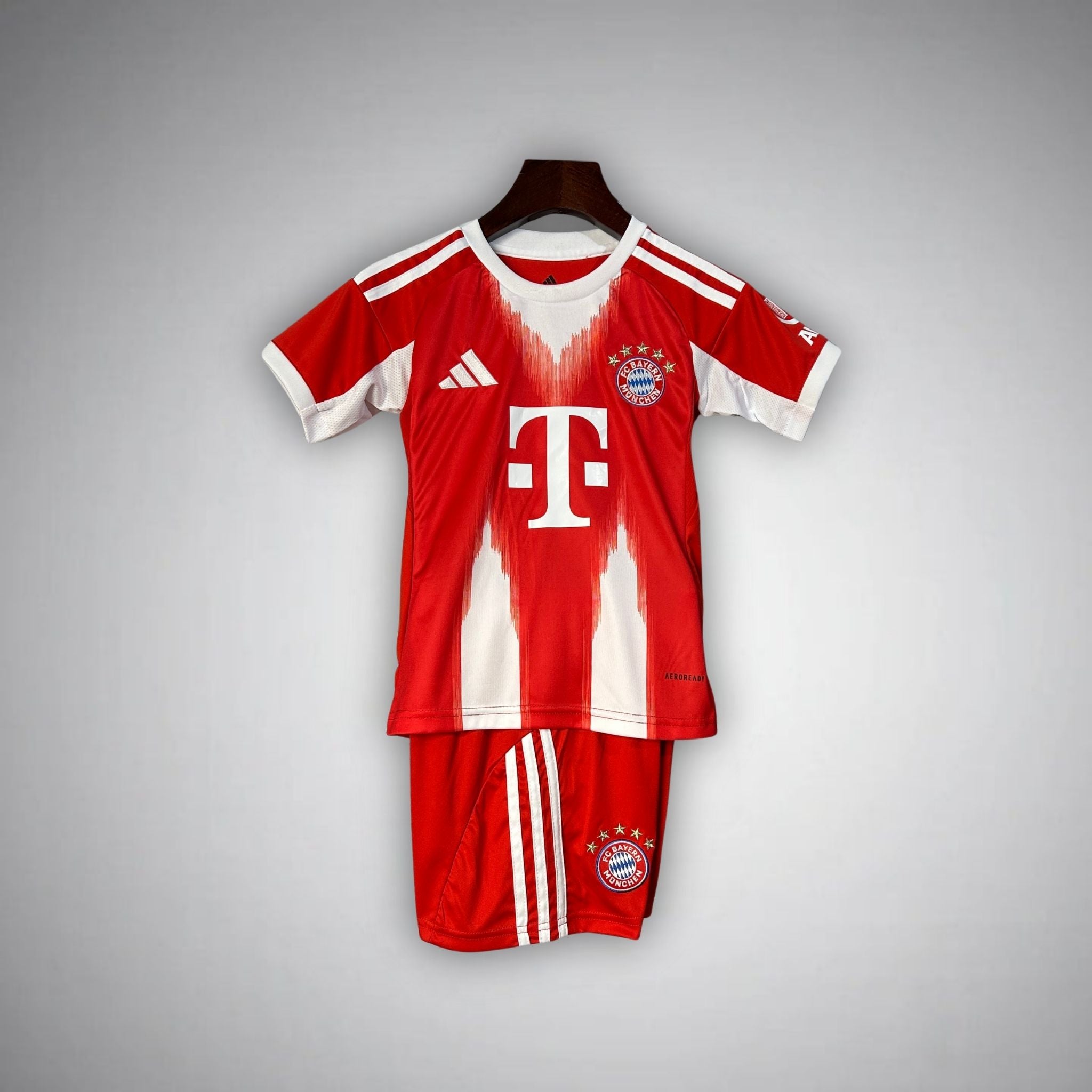 FC BAYERN MÜNCHEN JUNIOR 2025/26