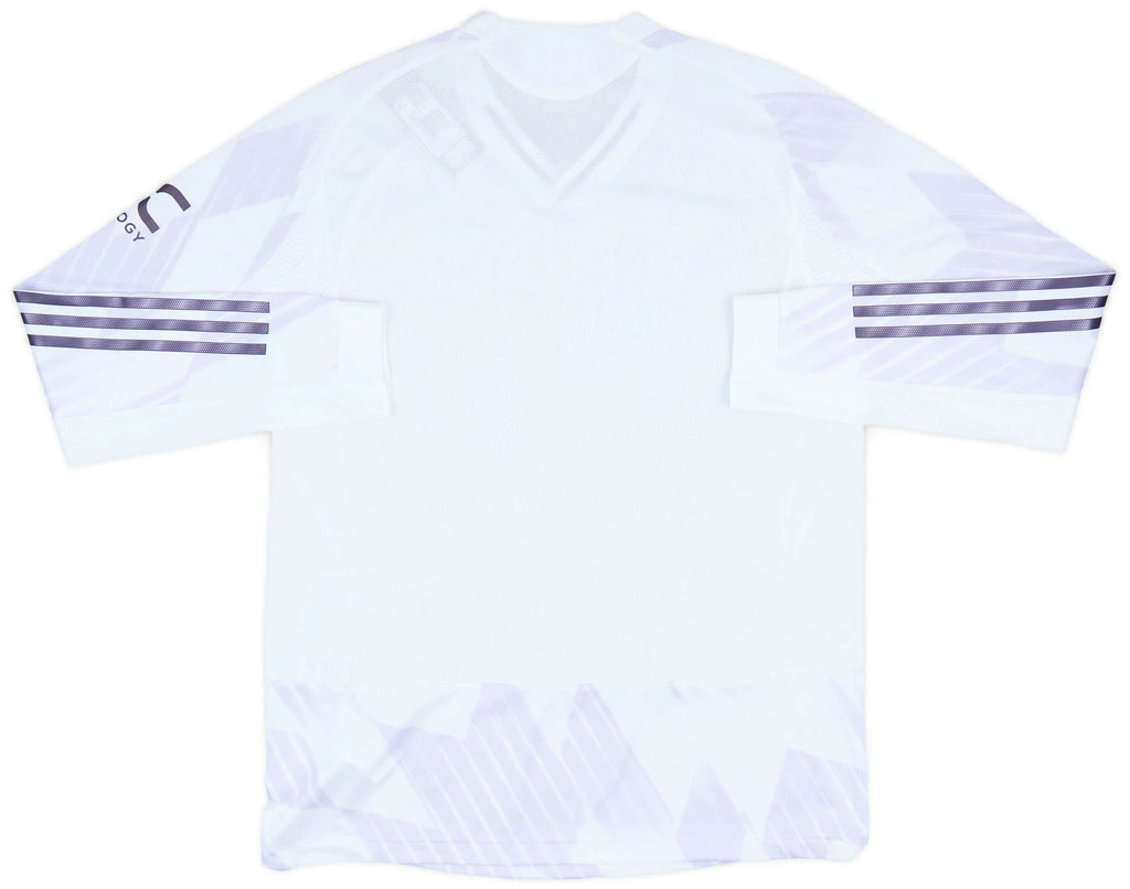 MANCHESTER UNITED 2025/26 LONGSLEEVE