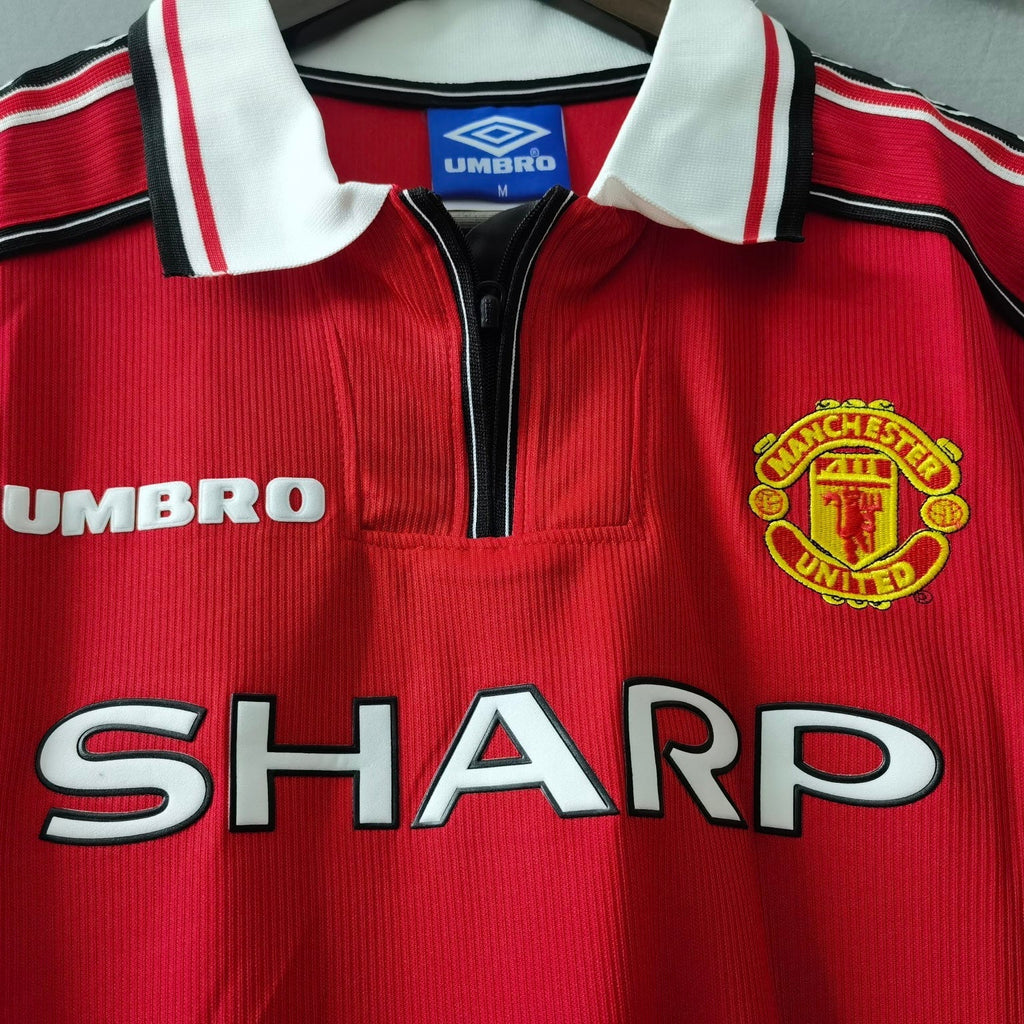 MANCHESTER UNITED 1998-99 RETRO