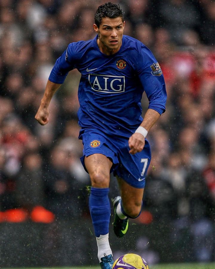 MANCHESTER UNITED 2008-09 RETRO LONGSLEEVE