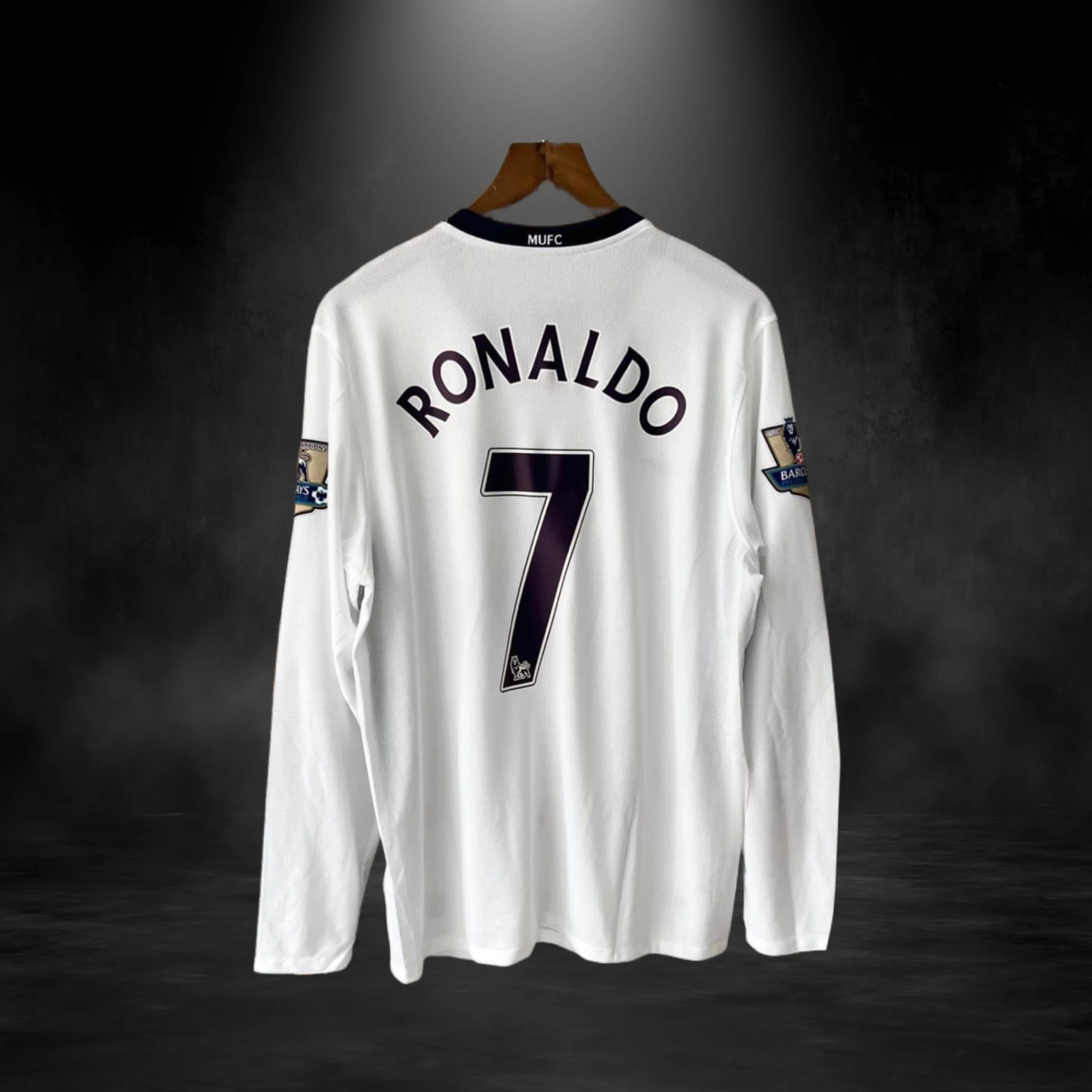 MANCHESTER UNITED 2008/09 RETRO LONGSLEEVE