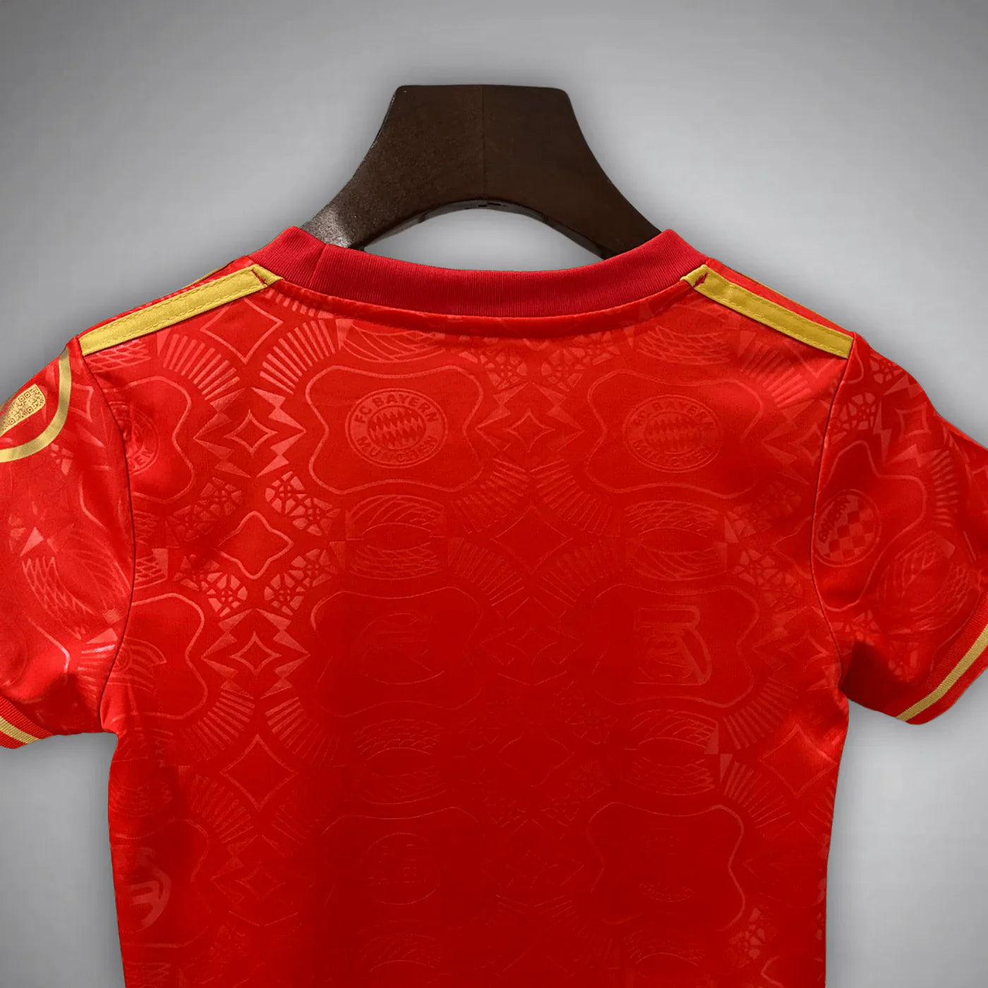 FC BAYERN MÜNCHEN JUNIOR 125th Anniversary