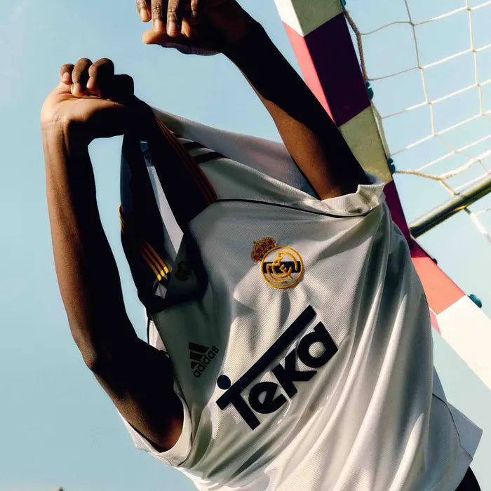 REAL MADRID 1998/00 RETRO